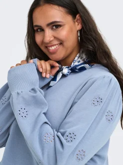 CARFEMME Sweatshirt