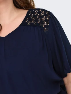 CARSELASI T-shirt