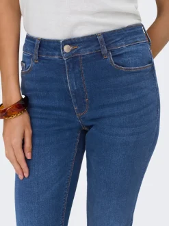 JDYFINA Mittlere Taille Gerade geschnitten Jeans