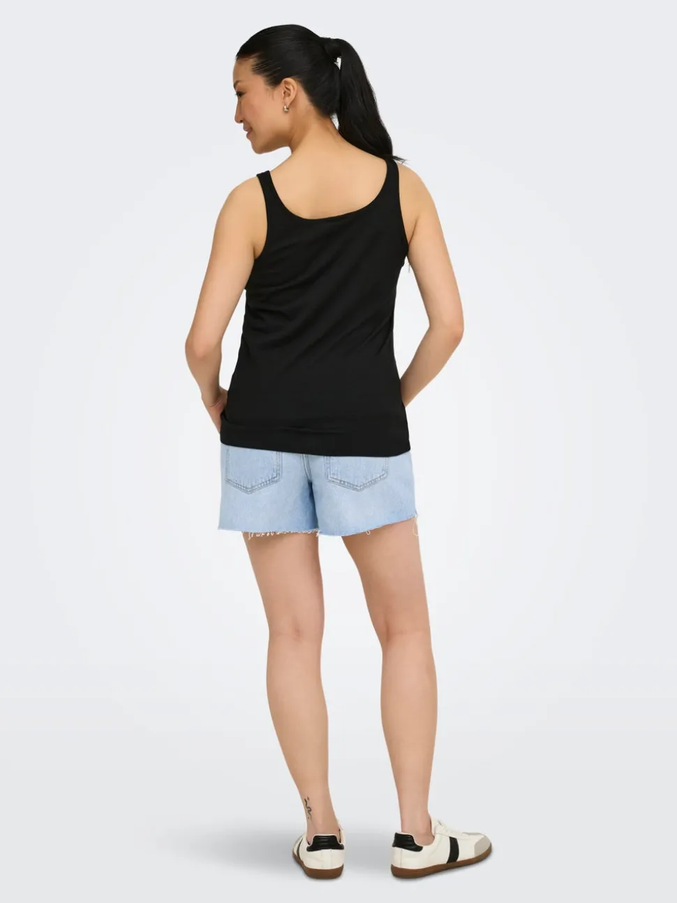 OLMGABI Mittlere Taille Normal geschnitten Jeans-Shorts