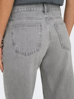 ONLBRENDA Niedrige Taille Gerade geschnitten Jeans