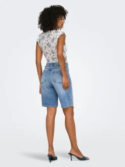 ONLELLA Mittlere Taille Normal geschnitten Jeans-Shorts