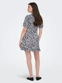 ONLJENNIE kurz Kleid