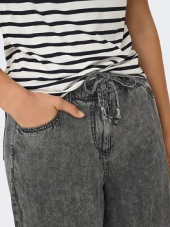 ONLKENYA Locker geschnitten Hose