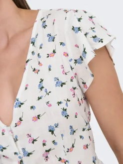 ONLLIVA Kurzes Kleid
