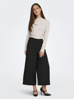 ONLOCTAVIA Normal geschnitten Hose