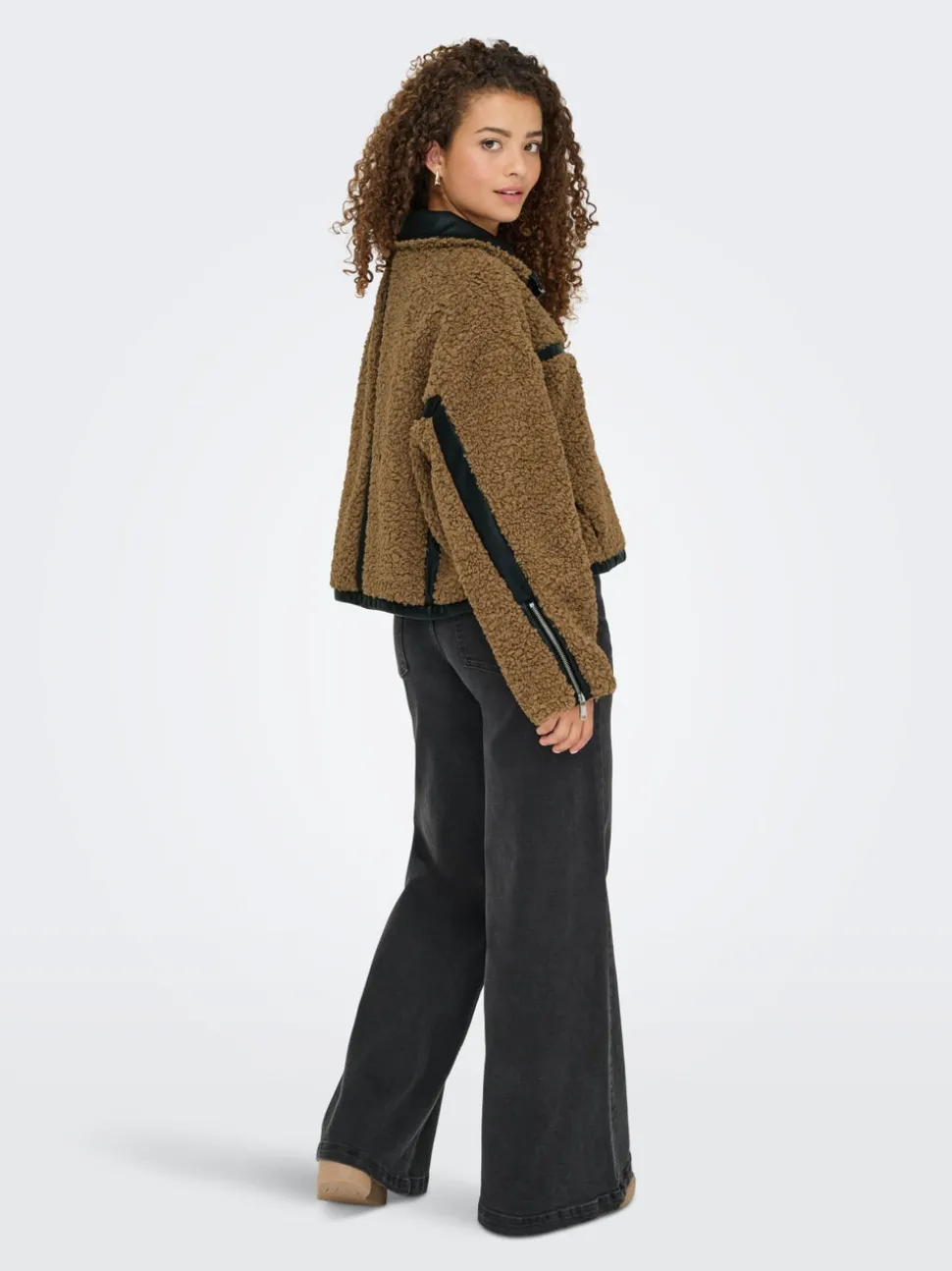 ONLPATTI Jacke