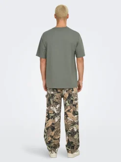 ONSCURATED T-shirt