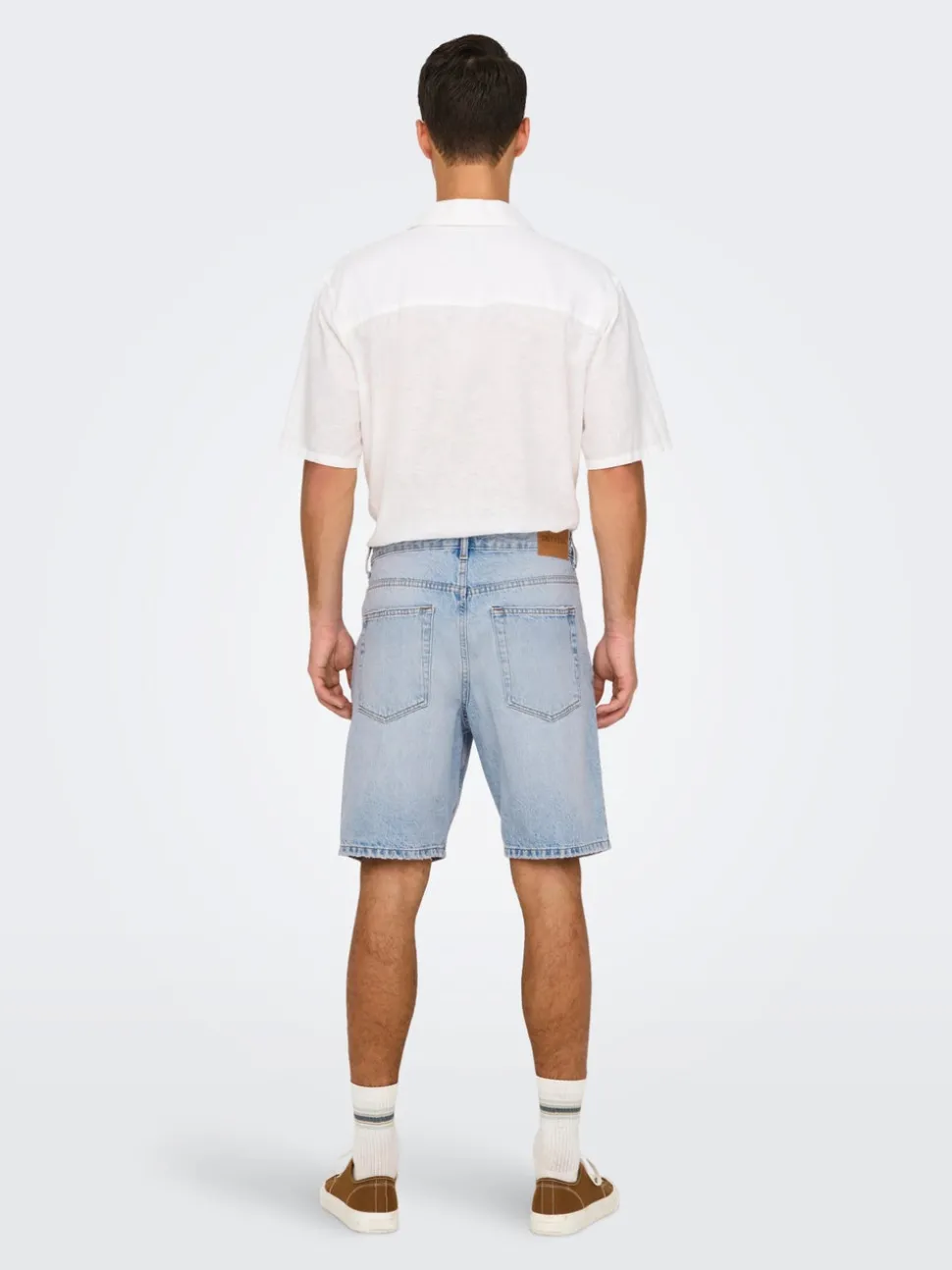 ONSEDGE Mittlere Taille Gerade geschnitten Shorts