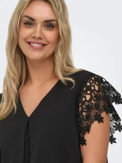 CARMETTA Top