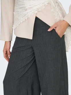 JDYARA Weiter Beinschnitt Hose