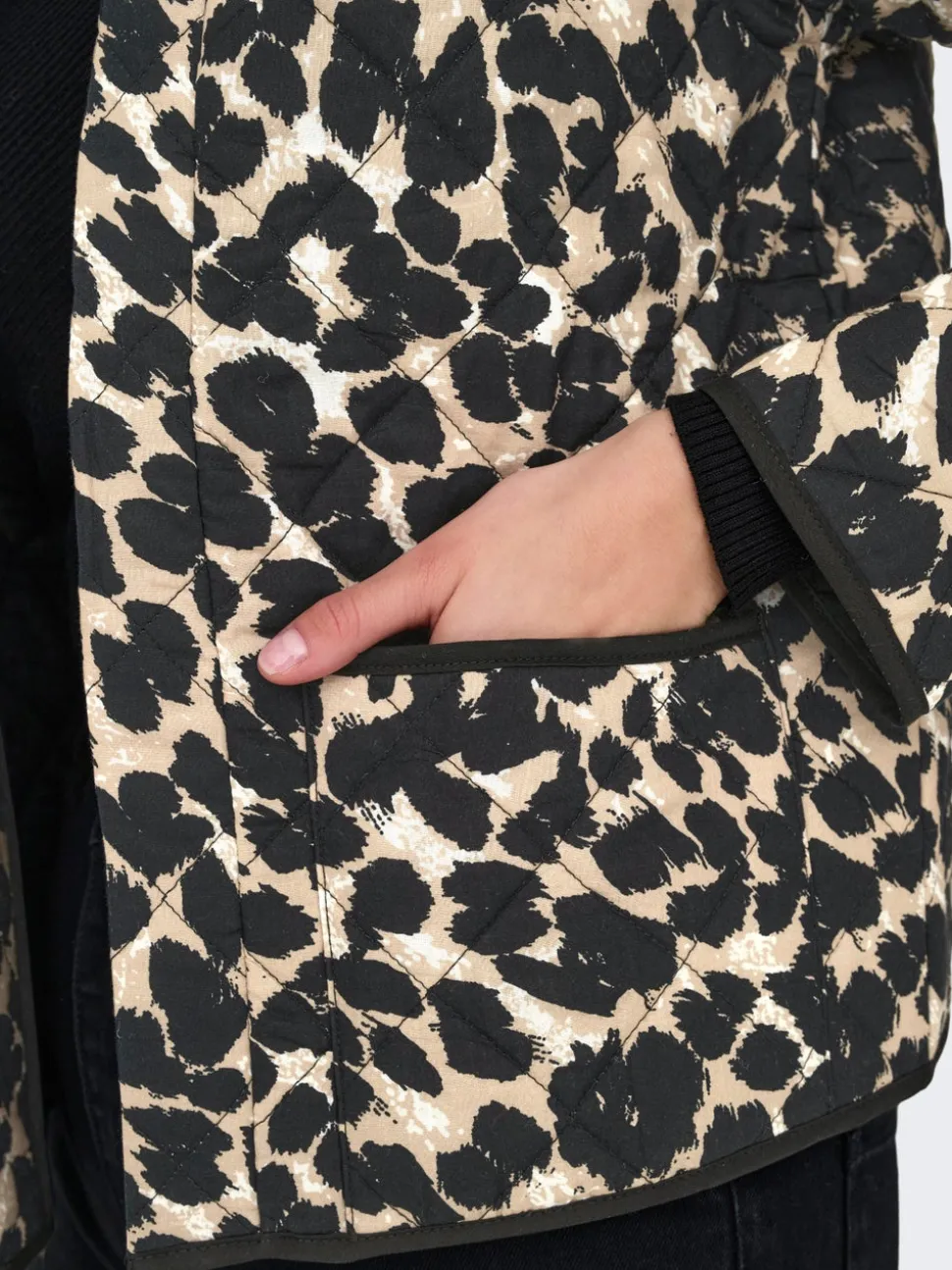 JDYAVALON Regenjacke