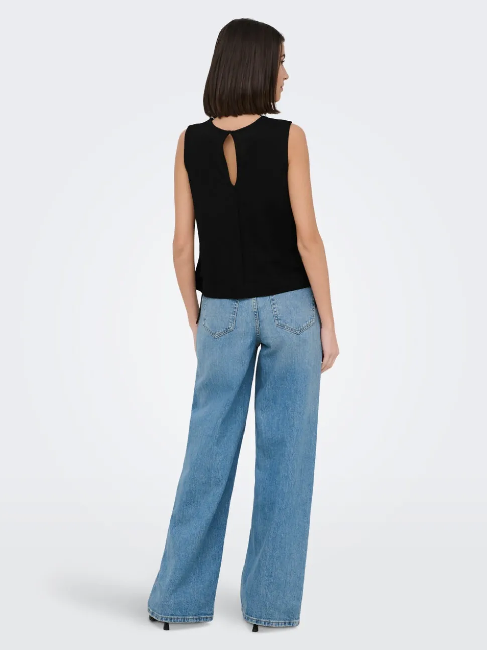 JDYLESLIE Top