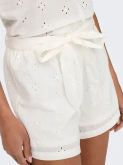 JDYMILLIE Mittlere Taille Normal geschnitten Shorts