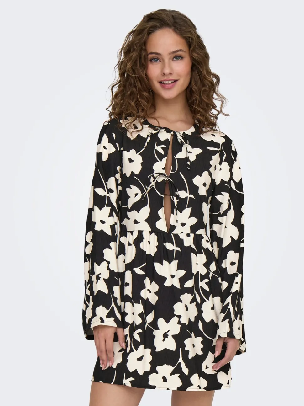 JDYSILAS Kurzes Kleid