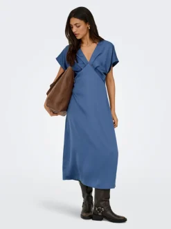 JDYURBA Langes Kleid