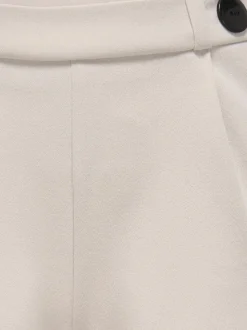 KOGGEGGO Normal geschnitten Shorts