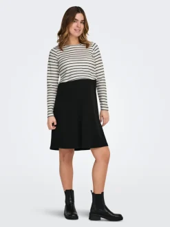 OLMKAYLEE Kurzes Kleid