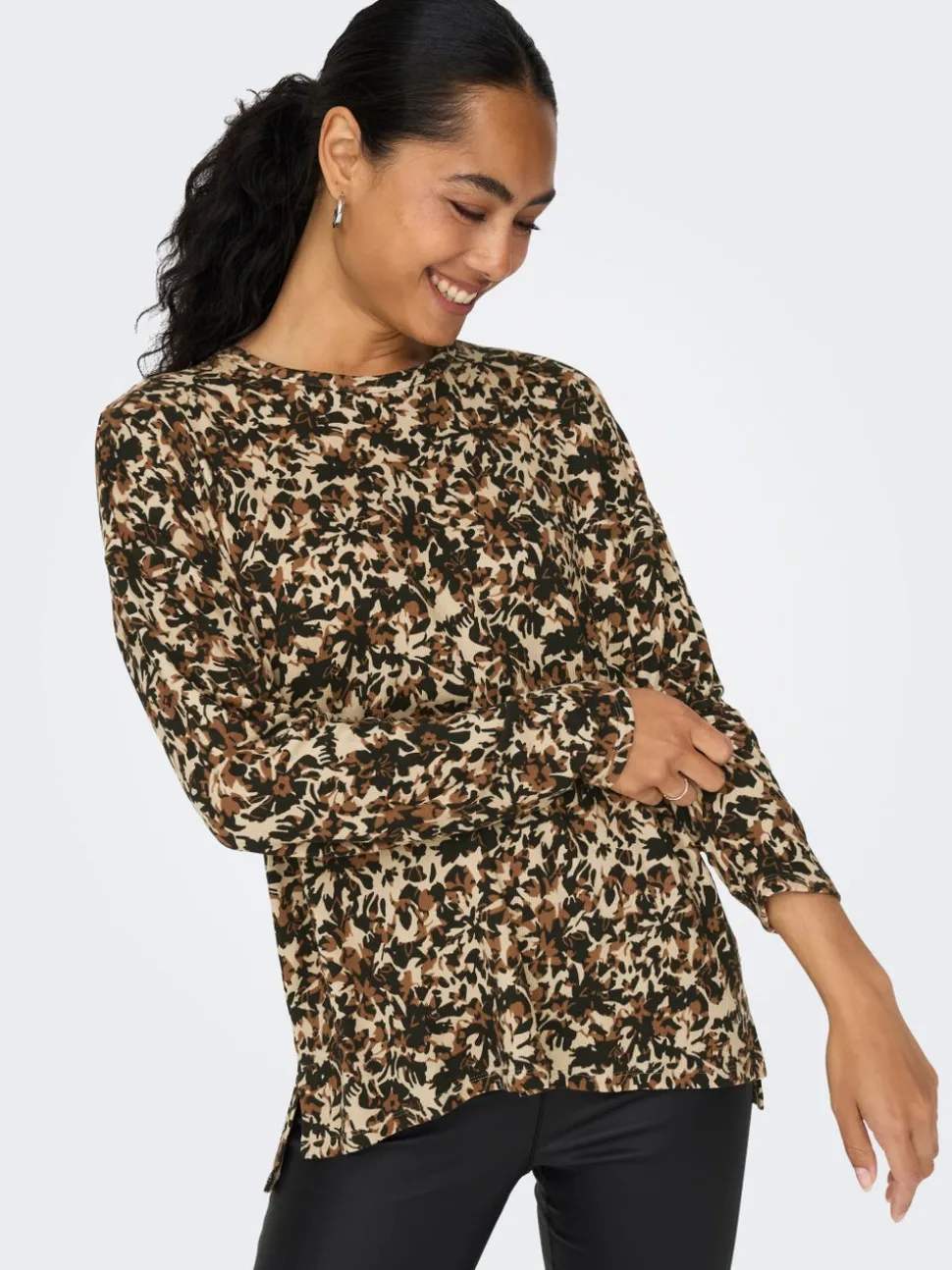 ONLANA Top