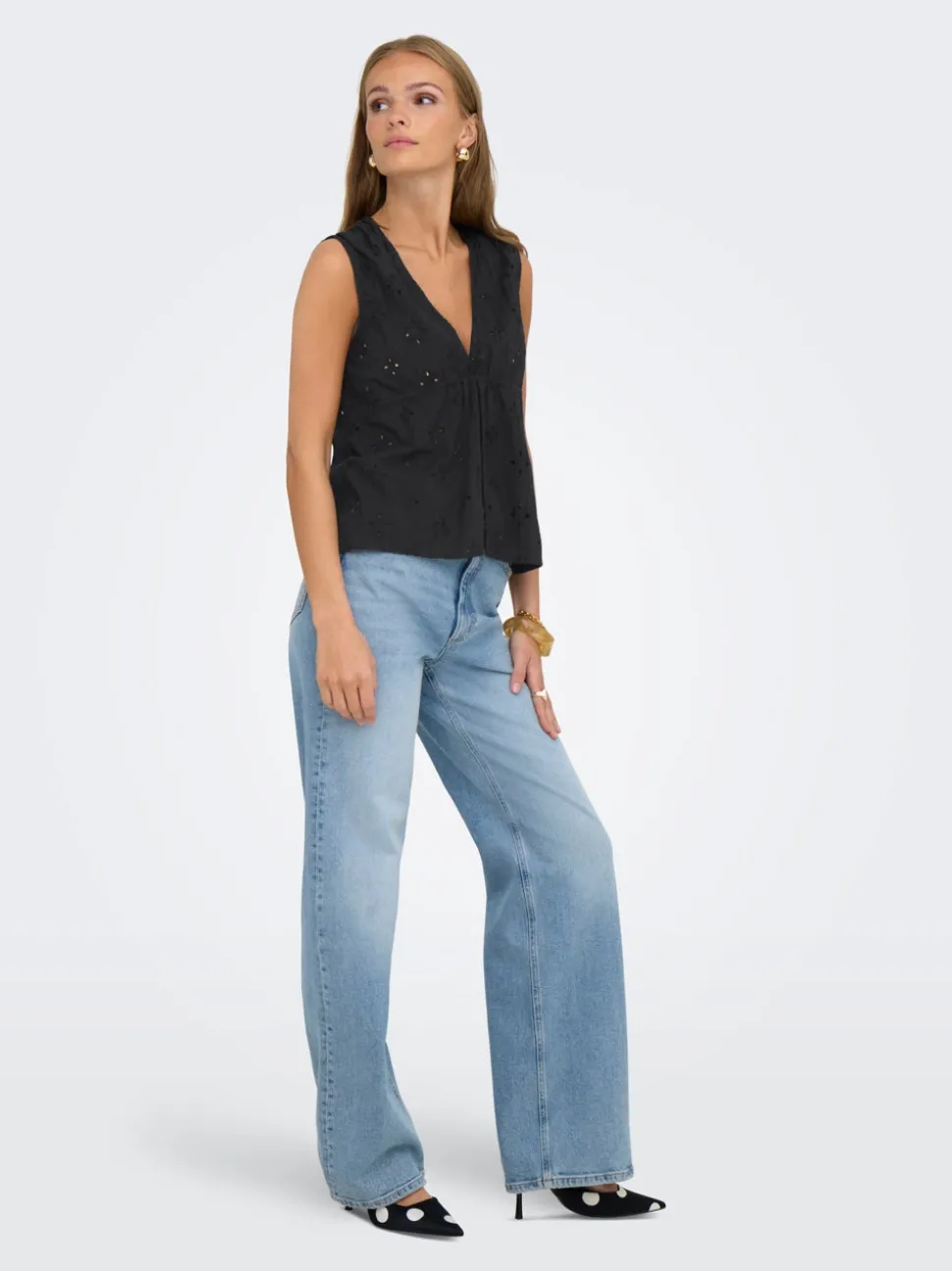 ONLASSISI Top