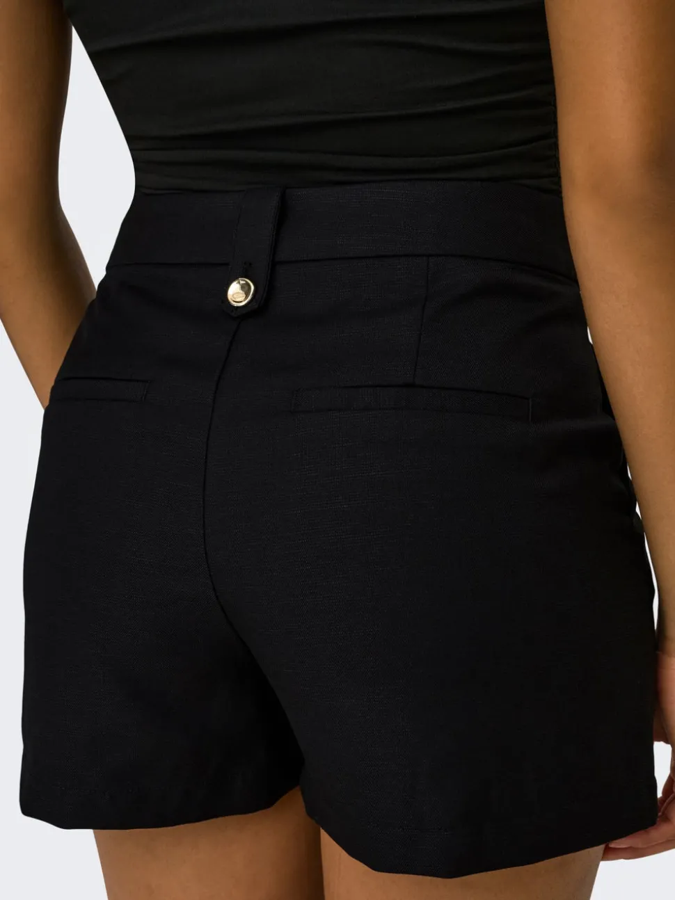 ONLBAIA Hohe Taille Normal geschnitten Leinen Lässige Shorts
