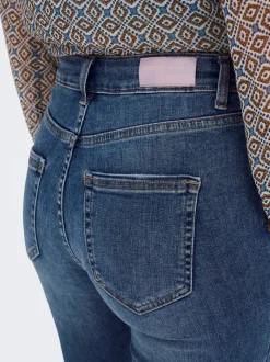 ONLBLUSH Mittlere Taille Flared Jeans
