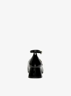 ONLCARMEN-1 Pumps