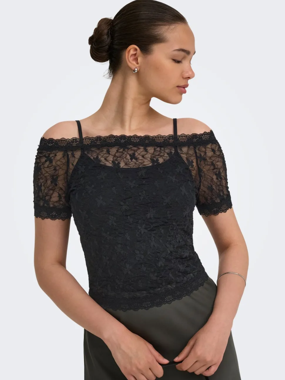 ONLCILLE Top