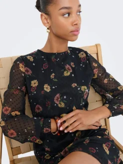 ONLELIZA Kurzes Kleid