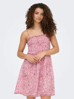 ONLELIZA Kurzes Kleid