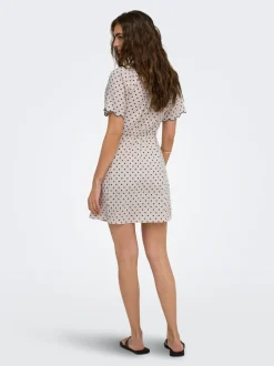 ONLEMMIA Kurzes Kleid