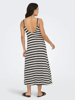 ONLEVARA Langes Kleid