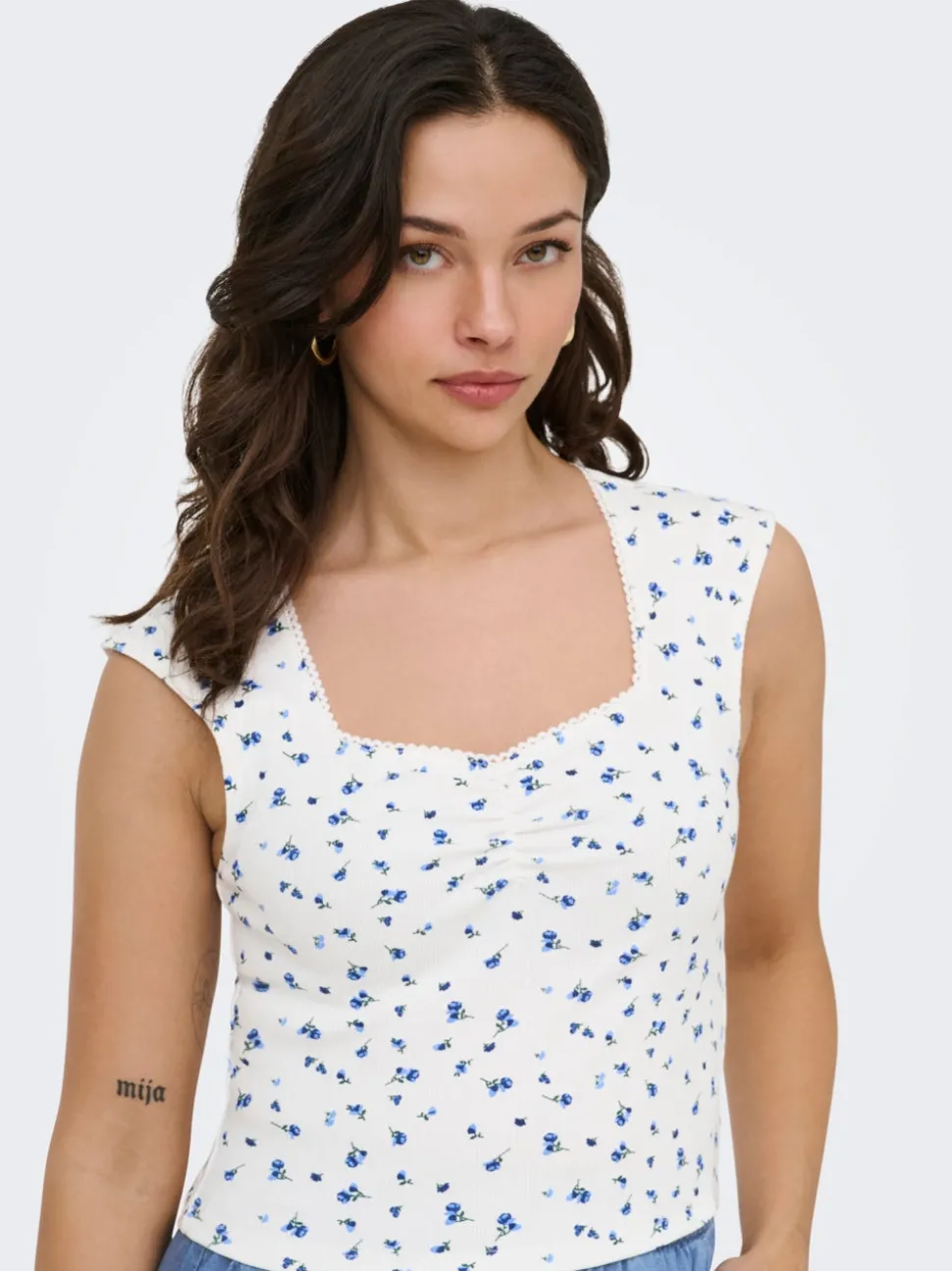 ONLFENJA T-shirt