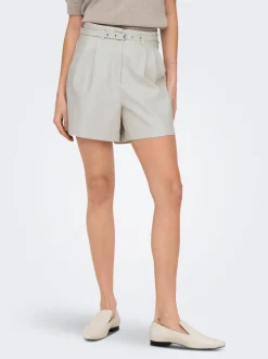 ONLHEIDI Mittlere Taille Normal geschnitten Kunstledershorts