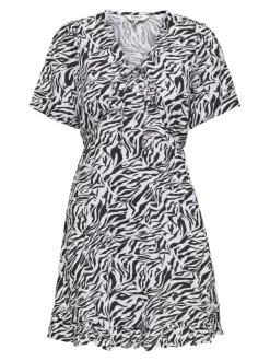 ONLJENNIE kurz Kleid
