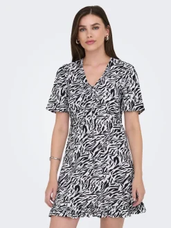 ONLJENNIE kurz Kleid