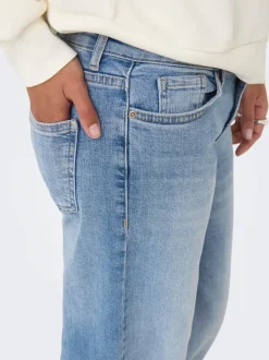 ONLJUDY-O Niedrige Taille Gerade geschnitten Jeans