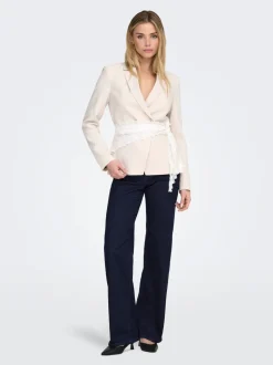 ONLJUICYHIGH Hohe Taille Weiter Beinschnitt Jeans