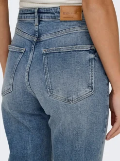 ONLJUICY Hohe Taille Flared Jeans