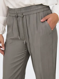 ONLKELDA-EMERY Normal geschnitten Hose mit weitem Beinschnitt