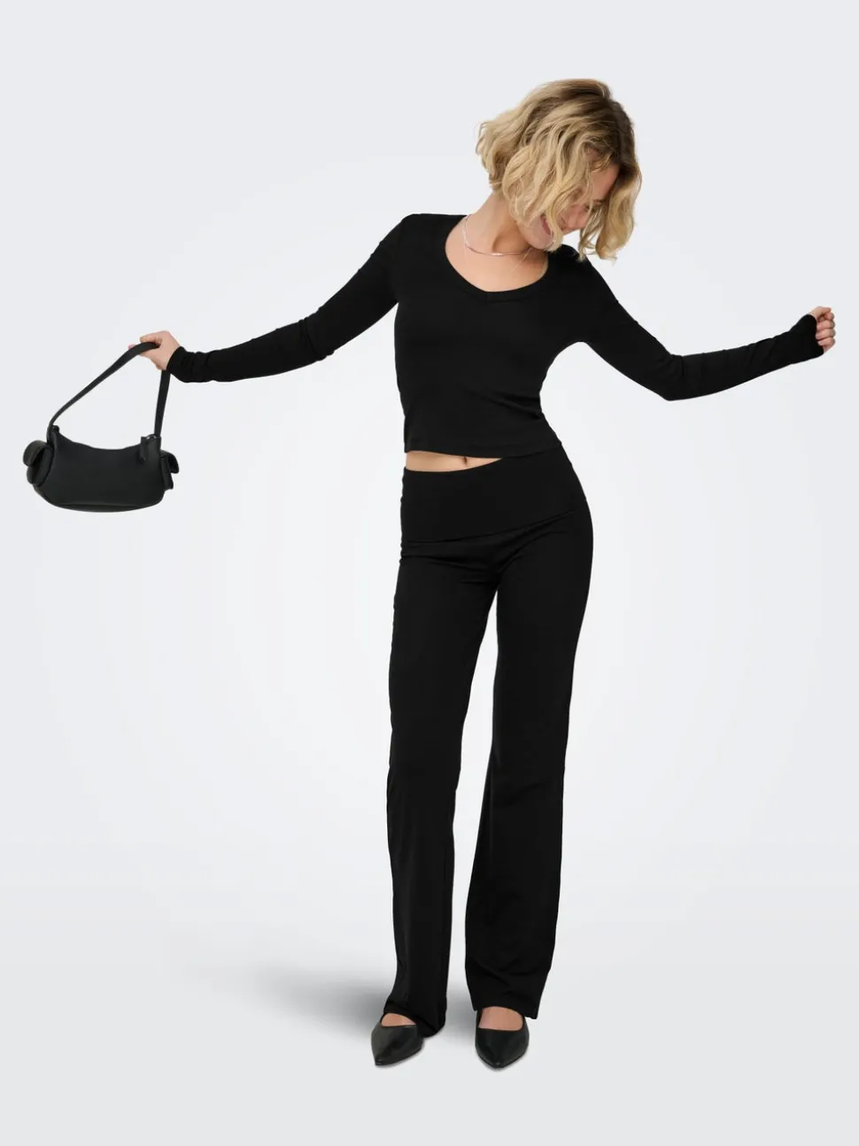 ONLMILA Top