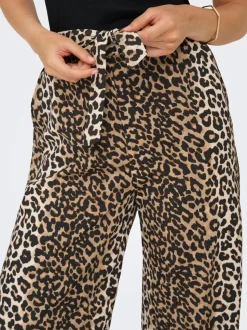 ONLNOVA Normal geschnitten Hose