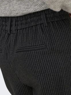 ONLPOPTRASH-JILL Normal geschnitten Hose