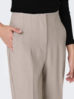 ONLRAVEN Normal geschnitten Hose