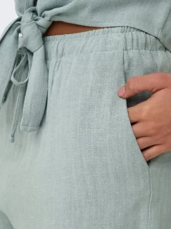 ONLSIESTA Mittlere Taille Locker geschnitten Shorts
