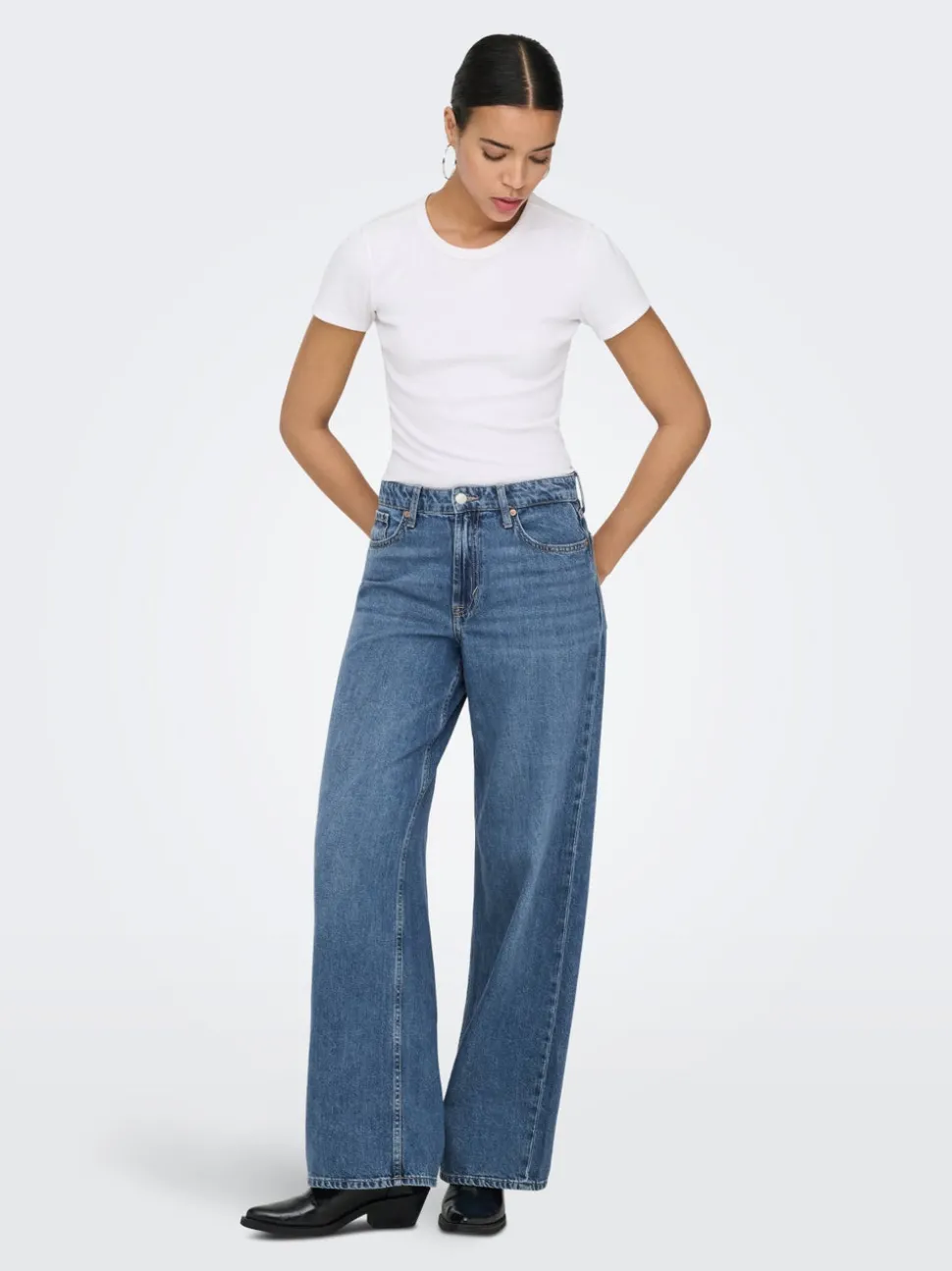 ONLSILKY Hohe Taille Weiter Beinschnitt Jeans