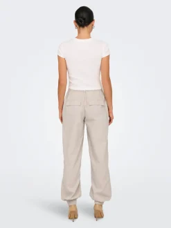ONLTINNE Locker geschnitten Hose