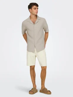 ONSEDGE Mittlere Taille Gerade geschnitten Shorts
